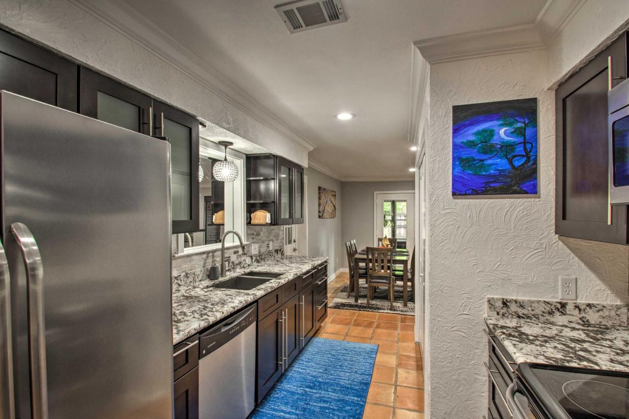 2-Story Pensacola Home With Game Room And Private Yard Luaran gambar